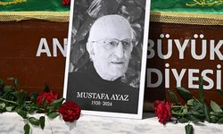 Duayen Ressam Mustafa Ayaz Son Yolculuğuna Uğurlandı