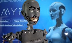 40 günde üretilen yerli insansı robot Tomyris 9 mimik yapabiliyor