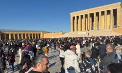 Anıtkabir'de 10 Kasım Atatürk'ü Anma Günü öncesi ziyaretçi yoğunluğu