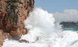 Güney Ege, Karadeniz ve Akdeniz için fırtına uyarısı