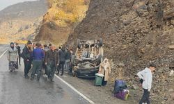 Hakkâri-Çukurca Yolunda Minibüs Kazası: 4 Yaralı