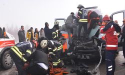 Erzurum'da kaza yapan sağlık ekibine yardıma gidenlerde kaza yaptı