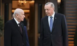 Devlet Bahçeli’den Erdoğan’a Tebrik ve Anlamlı Çiçek Aranjmanı