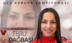 Tuba Demir, U23 Avrupa Güreş Şampiyonası'nda altın madalya kazandı