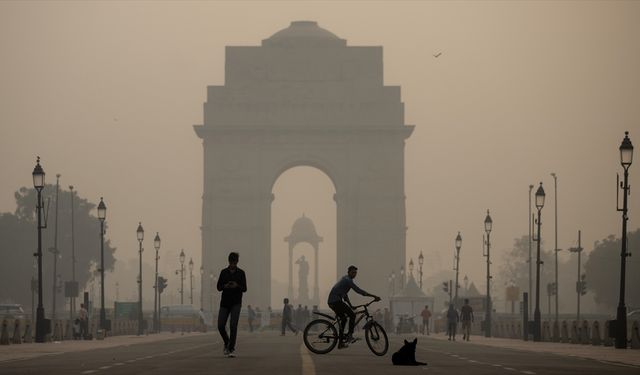 Hindistan'ın başkenti Yeni Delhi'de hava kalitesi kötüleşiyor