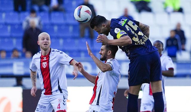 Samsunspor, deplasmanda Kasımpaşa'yı 4 golle geçti