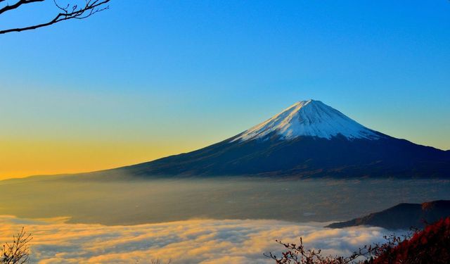 Fuji Dağı’nda Kar Yağışı Rekor Gecikmeyle Ekim Sonunda Hâlâ Bekleniyor