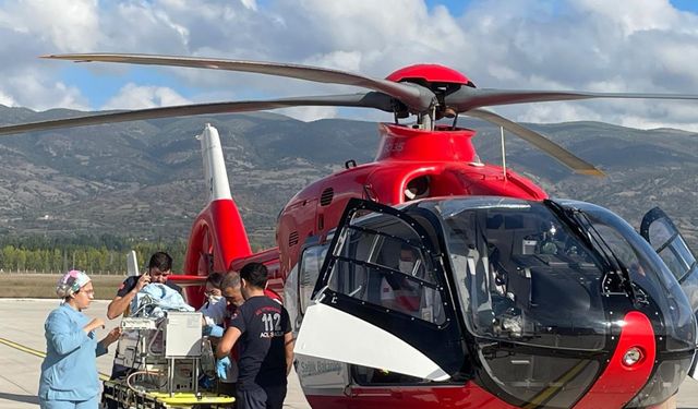 Tokat’ta 22 Günlük Bebek, Ambulans Helikopterle Ankara’ya Sevk Edildi