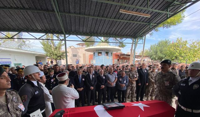 Şehit polis memuru, son yolculuğuna uğurlandı